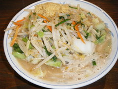 2010/06_トナリ丸の内4