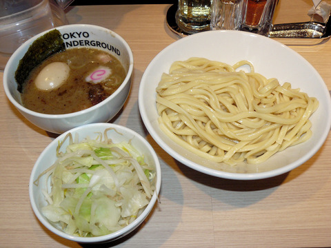 2011/08_TOKYO UNDERGROUND RAMEN1