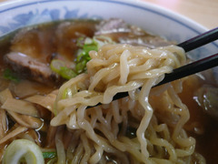 味龍:麺
