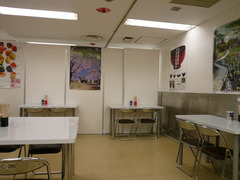 ラーメン東大:店内
