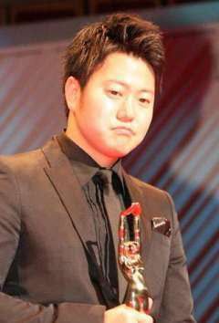 次回出演映画「摂氏100℃の微熱」(岡本浩一監督)の初日舞台あいさつで本人が発表した。 遠藤 要