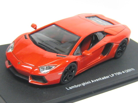 43-0100 Lamborghini Aventador LP700-4 ランボルギーニ公式