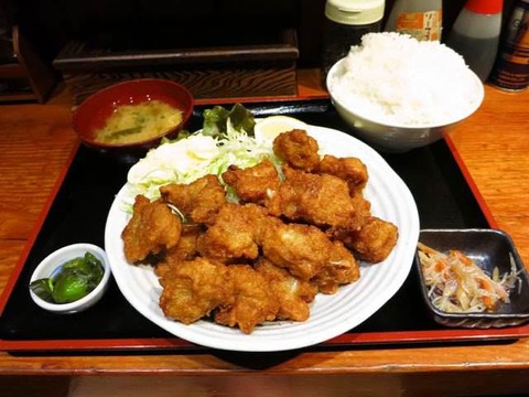 ランチ680円