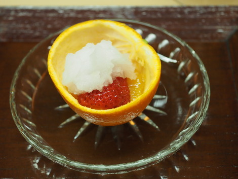 ・
