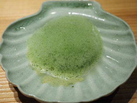 ・