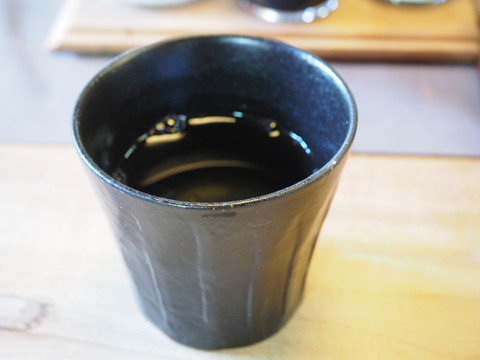 ・