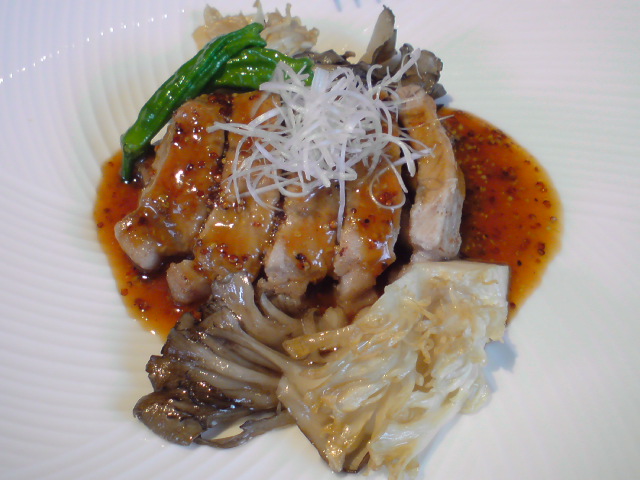豚肉のロースト黒酢粒マスタードソース