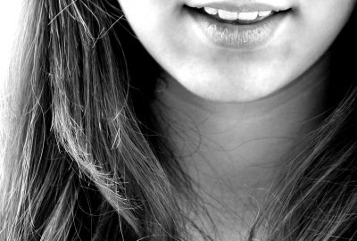 smile-122705_1920-400x270-MM-100