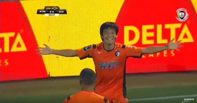 【速報】<中島翔哉>2G1Aの大暴れ! !!超絶トラップからの一撃にサポーターも「天才でしかない」と絶賛!