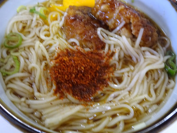 高田うどん店@京急川崎 (11)細うどん260コロッケ60玉子50