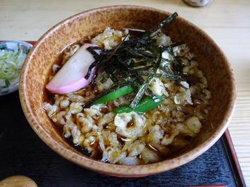 高田屋@加須 (6)冷やしたぬきうどん560もりそば490
