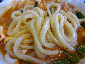 おにやんま@青物横丁 (6)辛!チゲうどん600味噌田楽100