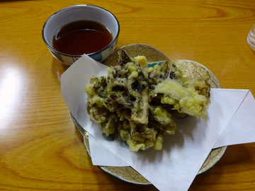 食事楽@沼田 (4)ざるそば550舞茸の天ぷら550