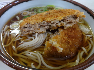 高田うどん店@川崎(5)そば260メンチ80