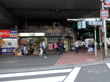 ポンヌッフ@新橋(1)かき揚げ玉子そば440