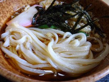 高田屋@加須 (7)冷やしたぬきうどん560もりそば490