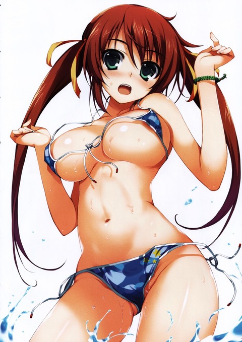 おっぱい大きくて水着の布におっぱいが収まり切らない虹おっぱい画像02