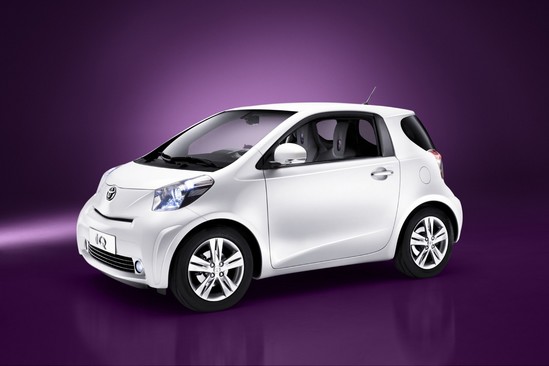 Toyota iQ
