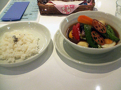 ベジタブルスープカレー