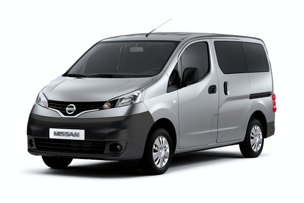 nissan-nv200-first-images_1