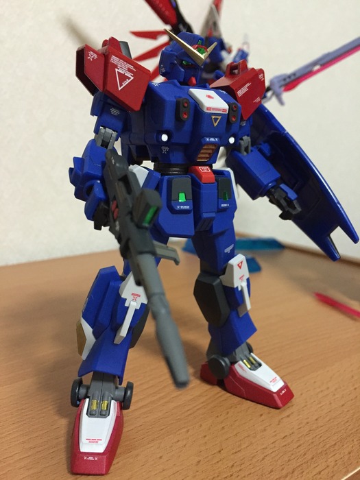 828220