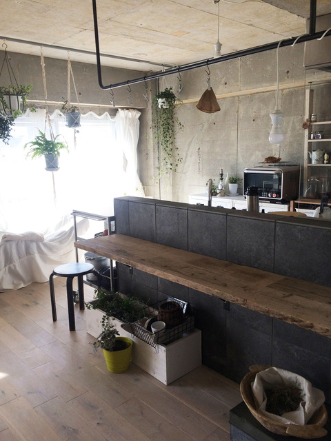 マンションは吊るすに限りますね