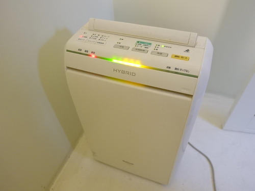 除湿機の電気代は安い？種類別の電気代と節約方法をご紹介