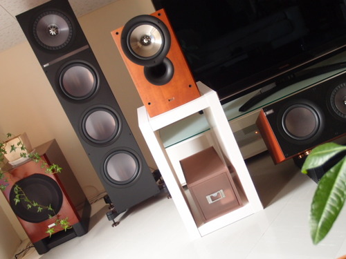 おすすめのスピーカースタンド・台の紹介（ブックシェルフ型のフロント