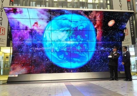 OLED 博多駅 7849c_1509_c167354d_f76c0b99