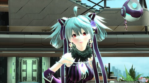 改めてレヴィさん。