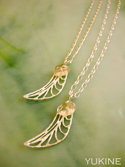 dragonfly_pair