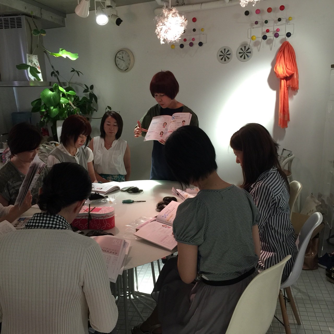 山本浩未さんの著書「同窓会で二番にキレイになるには\u2026」に沿って、