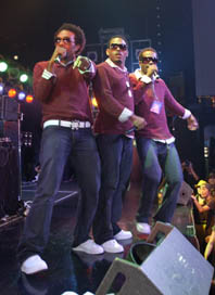 Voice1SHKC20051102-124