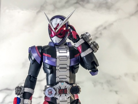 フィギュアーツ ジオウⅡ 伝票貼り跡無し Amazon.co.jp: BANDAI SPIRITS(バンダイ スピリッツ) バンダイ
