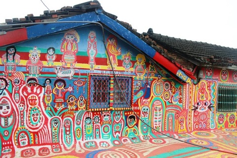 rainbow-village-5