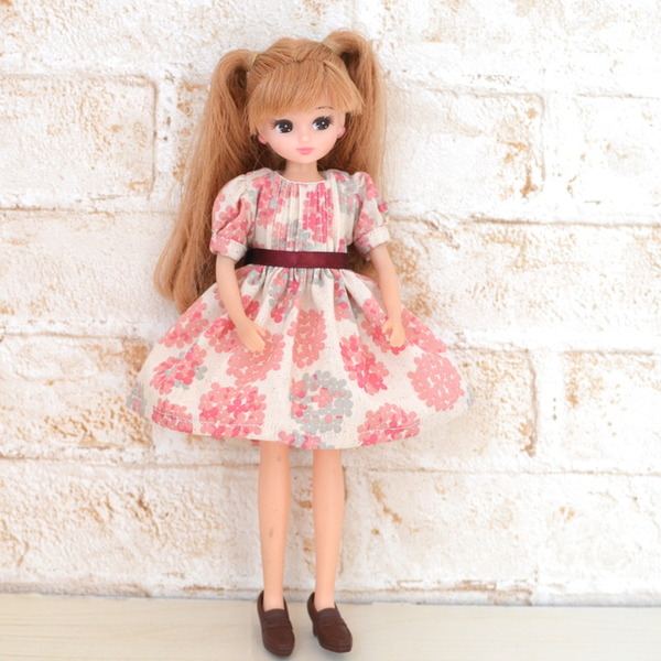 No.9リカちゃんバック付き花柄ワンピ ハンドメイド