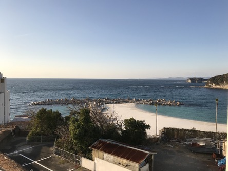 E9FBF7FB-848B-44E4-897C-7FAA16F22EAD