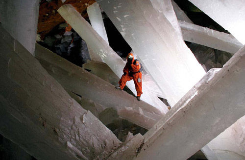 2Crystal Cave