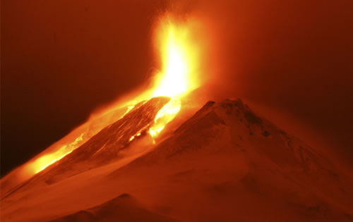7-pictures-of-active-volcano-of-power01