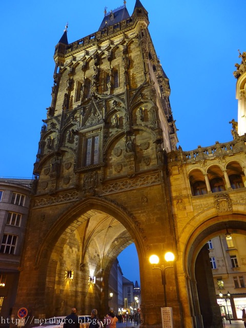 火薬塔 The Powder Tower