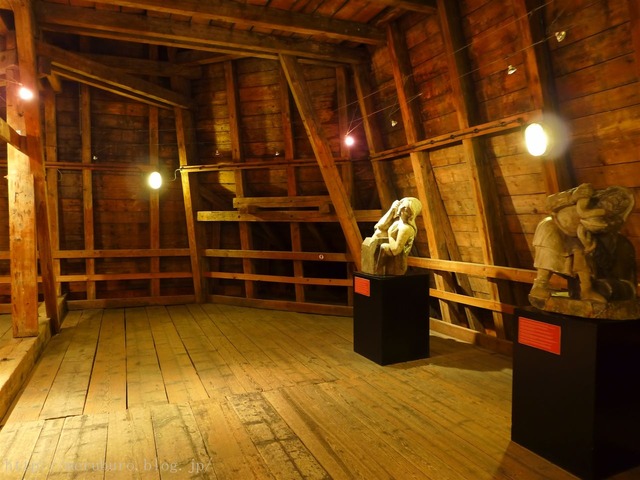 火薬塔 The Powder Tower