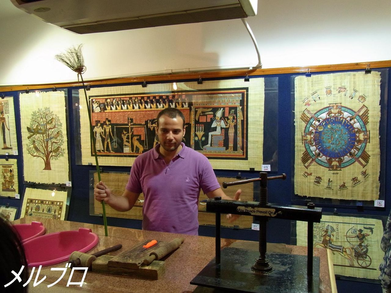 エジプト旅行記18 パピルスのお土産屋さんとハンハリーリ エジプト旅行記18 パピルスのお土産屋さんとハンハリーリ