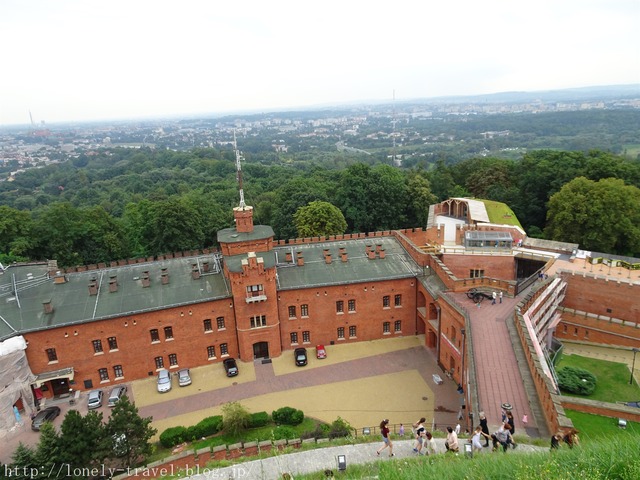 コシチュシコ山 Kosciuszko's Mound