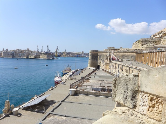 ヴァレッタ Valletta
