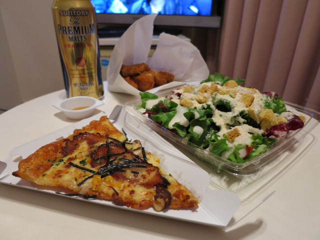夕食