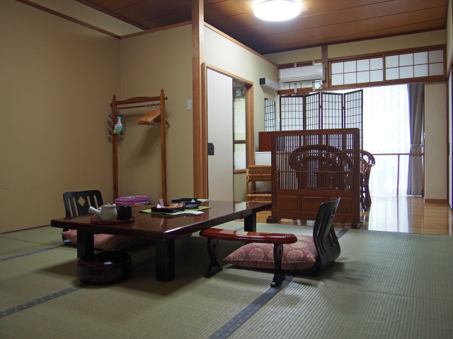 鈍川温泉ホテル 部屋(1)