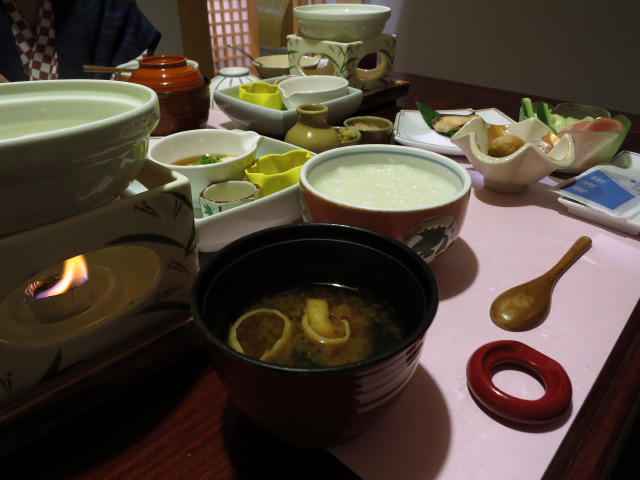 朝食