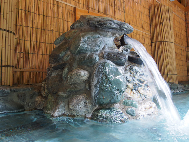 投湯口