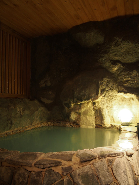 洞窟の湯