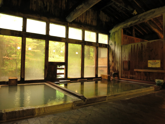 泡の湯 内湯